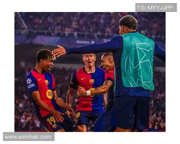 英超精彩对决巴萨4-0大胜多特蒙德神扑瞬间引发全场狂欢解析 英超精彩对决巴萨4-0大胜多特蒙德神扑瞬间引发全场狂欢解析