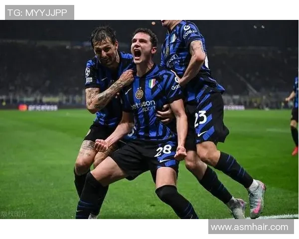 国王杯激战巴萨逆转那不勒斯全场沸腾赛后点评引发热议