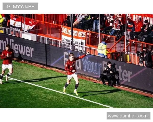 足总杯激战拜仁小胜里昂乌龙球成比赛转折点引发转会热议