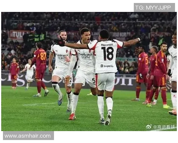 意甲焦点战AC米兰与曼联激战成平补时进球引发全场狂欢