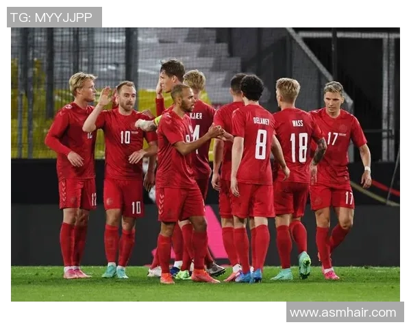 欧冠大战：拜仁大胜巴黎红牌争议引发全场热议与十大精彩进球回顾