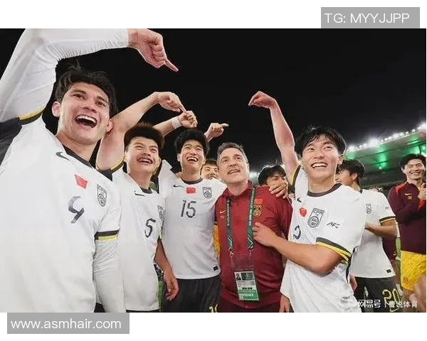 国王杯精彩对决利物浦3-0战胜皇马引发争议判罚全场沸腾 国王杯精彩对决利物浦3-0战胜皇马引发争议判罚全场沸腾