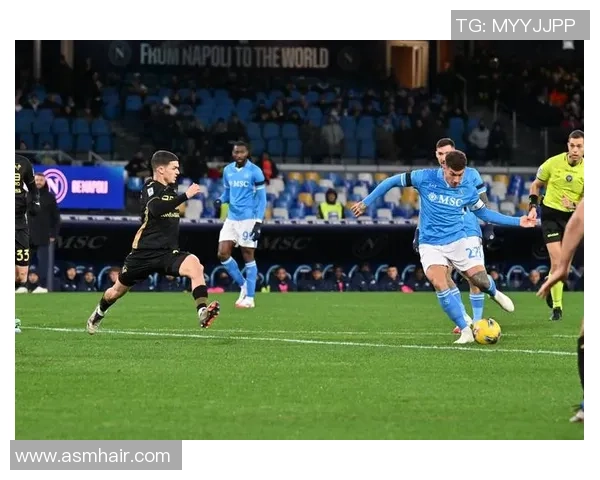 意甲激战:多特蒙德与那不勒斯战成平局乌龙球引发争议与全场沸腾 意甲激战:多特蒙德与那不勒斯战成平局乌龙球引发争议与全场沸腾