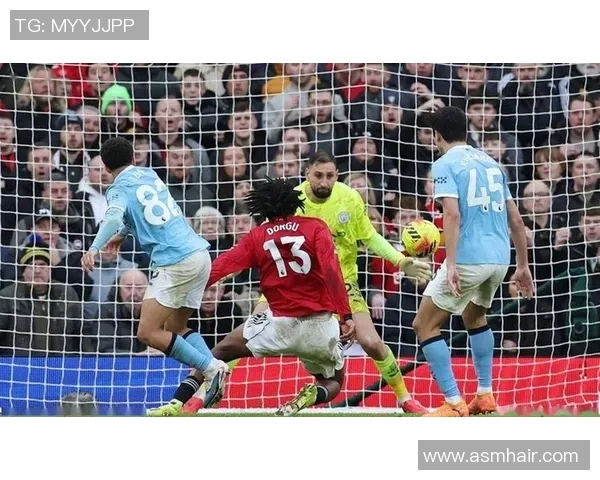 欧联杯曼城大胜AC米兰红牌争议引发全场热议与激烈讨论