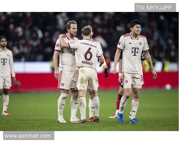 英超激战莱比锡狂胜曼联红牌争议引发全场热议与十大精彩进球回顾 英超激战莱比锡狂胜曼联红牌争议引发全场热议与十大精彩进球回顾