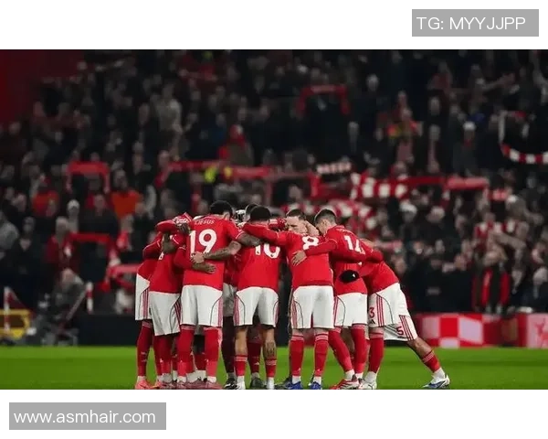 欧联杯精彩对决曼联与阿森纳战成平局帽子戏法引发全场热潮